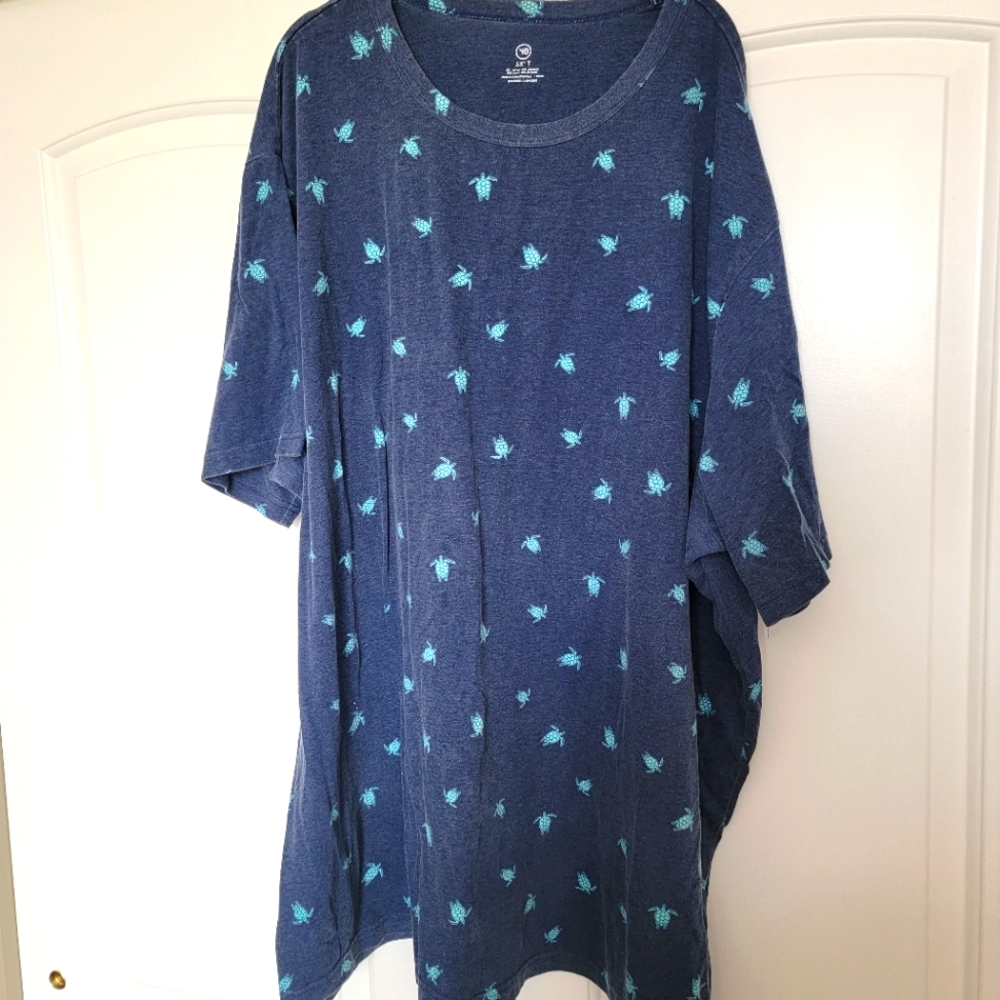 Mens big and tall tshirt